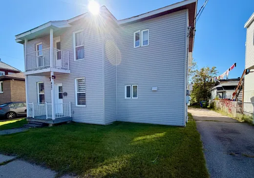 Maison à vendre - 427 Rue Gouin, La Tuque, G9X 1G8