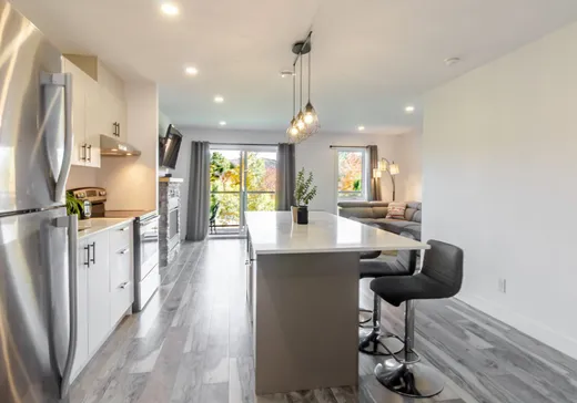 Condo for sale - 74 Rue de Joliette, Bromont, J2L 1H7