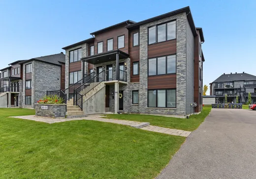 Condo for sale - 511 Rue du Chardonnay, Sainte-Marthe-sur-le-Lac, J0N 1P0