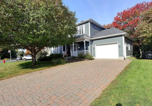 House for sale - 957 Rue Côté, St-Jean-Chrysostome, G6Z 2N5