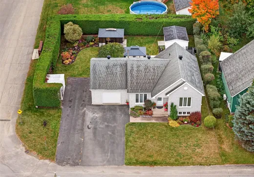 House for sale - 822 Rue Rolland, St-Cyrille-De-Wendover, J0C 1A0