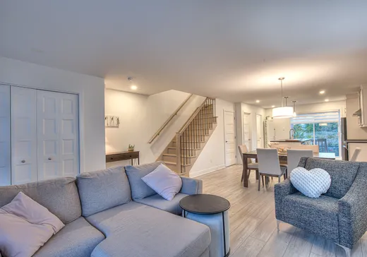 Maison à vendre - 190 Rue Marcel-Dostie 3, Les Coteaux, J7X 0B8