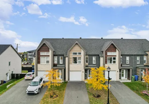 Maison à vendre - 355 Rue du Tonnelier, Saint-Jérôme, J7Y 0R4