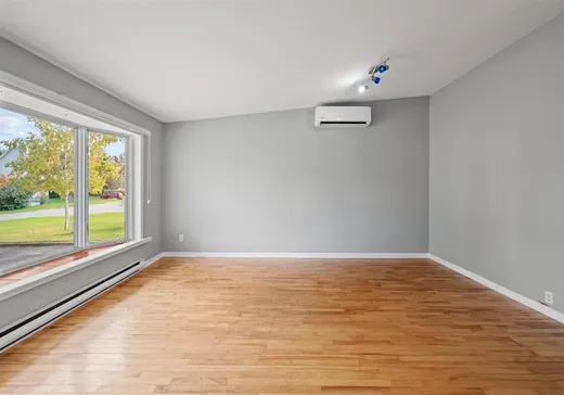 Maison à vendre - 8350 Rue Babin, Mirabel, J7N 1W2