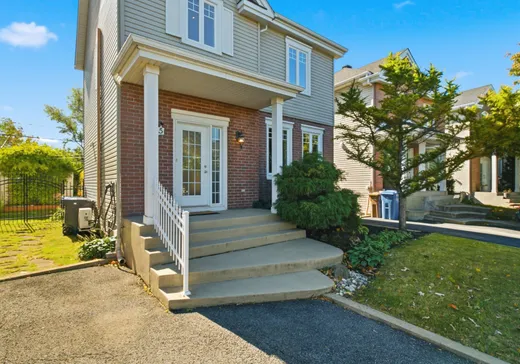 House for sale - 335 Rue des Cheminots, Delson, J5B 2J2