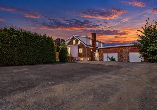Maison à étages à vendre - 425 16e Avenue, Saint-Jérôme, J7Z4B2