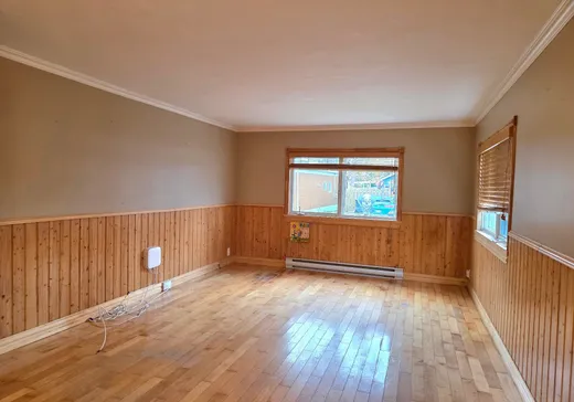 House for sale - 130 Rue du Ruisseau, Matane, G4W 4H0