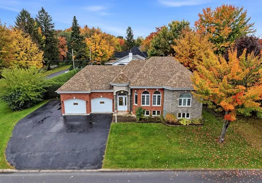 Bungalow à vendre - 4535 Boul. Allard, Drummondville, J2A1P6