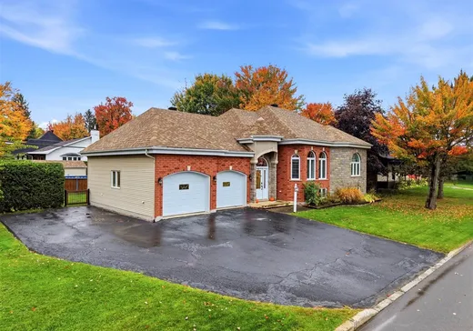 Maison à vendre - 4535 Boul. Allard, Drummondville, J2A 1P6