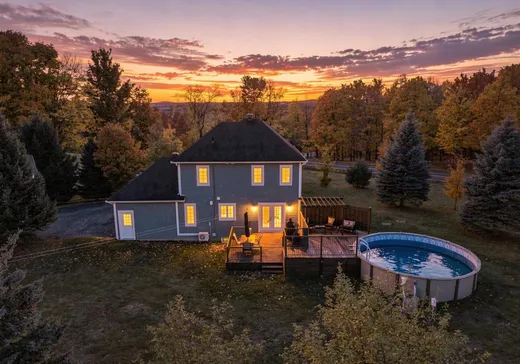 House for sale - 1 Rue du Grand-Duc, Coaticook, J0B 1L0