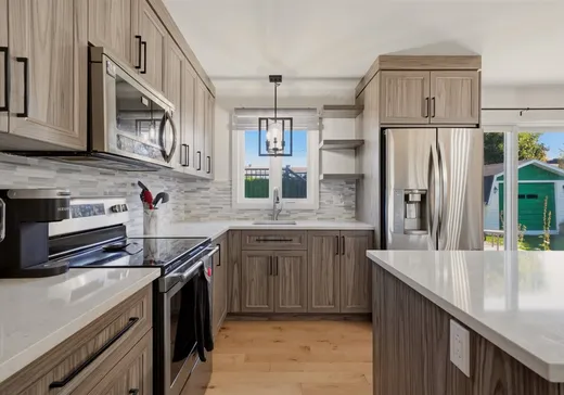 Maison à vendre - 1460 Rue des Roses, Plessisville, G6L 3E9
