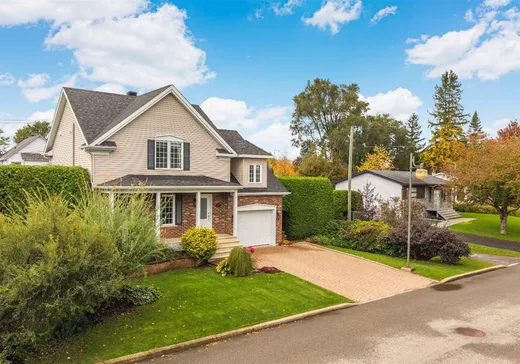 Maison à vendre - 20 Rue des Érables, Saint-Basile-le-Grand, J3N 1G8