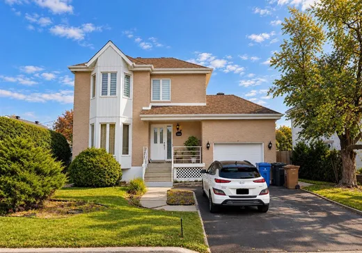 Maison à étages à vendre - 2600 Rue Patrick, Terrebonne, J6W5R6