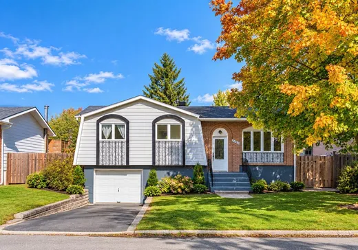 Bungalow à vendre - 3845 Rue Brahms, Brossard, J4Z2W9