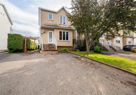 Maison à étages à vendre - 1448-1450 Av. du Parc, Saint-Jérôme, J7Z7J1