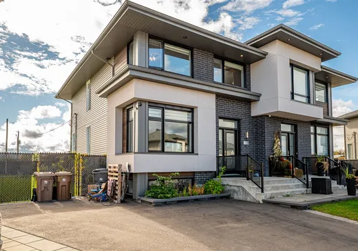 Maison à vendre - 3100 Rue André, Sainte-Marthe-sur-le-Lac, J0N 1P0