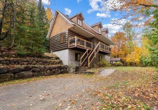 Maison à étages à vendre - 5010 Rue Morin, Val Morin, J0T2R0