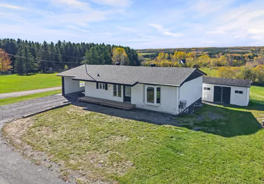 Bungalow à vendre - 40 1re Avenue E., Saint-Martin, G0M1B0