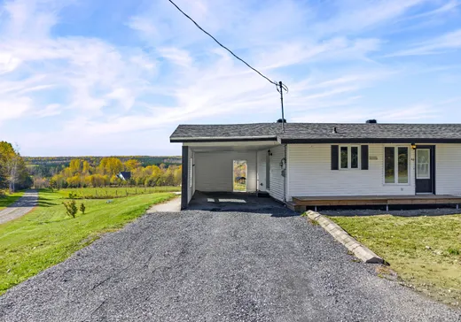 Maison à vendre - 40 1re Avenue E., Saint-Martin, G0M 1B0