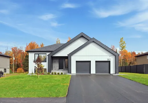 Bungalow for sale - 180 Rue des Grèbes, Drummondville, J2A0P5