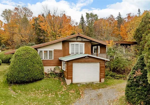 Un étage et demi à vendre - 1040 Route 141, Coaticook, J1A2S5