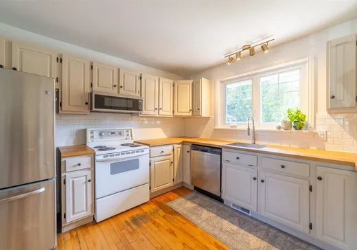 Maison à vendre - 2394 Rue des Cyprès, Sherbrooke, J1G 3W9