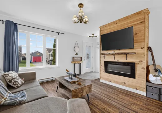 Maison à vendre - 310 Rue Chantale, St-Cyrille-De-Wendover, J0C 1A0