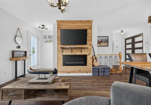 Maison à vendre - 310 Rue Chantale, St-Cyrille-De-Wendover, J0C 1A0