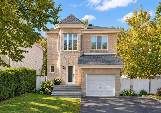 Maison à étages à vendre - 3885 Rue Antoine-Blondin, Laval (Fabreville), H7R5Z7