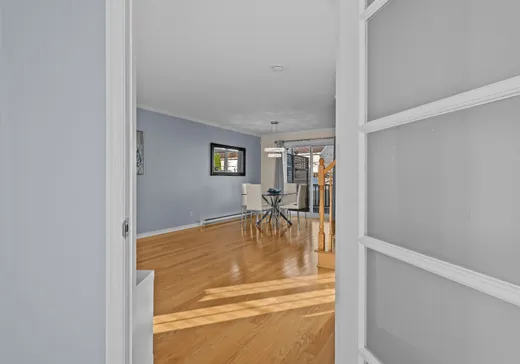 Maison à vendre - 1191 Rue Alphonse-Rainaud, Laval (Sainte-Rose), H7L 0C2