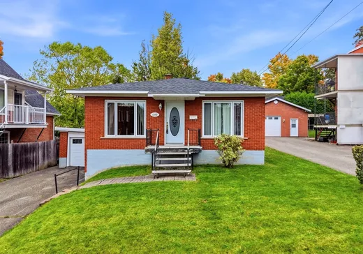 Bungalow for sale - 1380 Rue St-Luc, Sherbrooke, J1H3C6