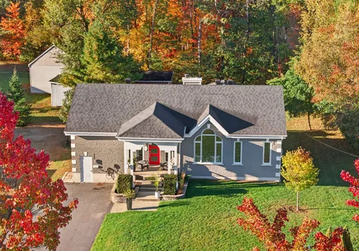 Bungalow for sale - 65 Rue Jean-Talon, Drummondville, J2B3T8
