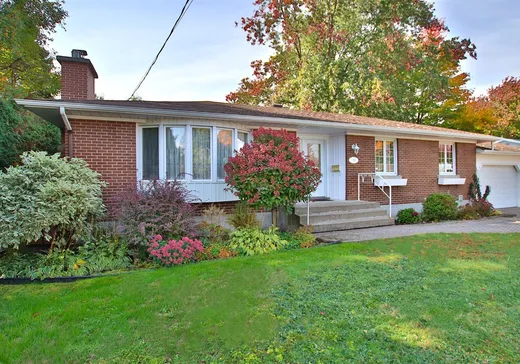 Bungalow for sale - 30 Rue Demers, Victoriaville, G6P1Y2