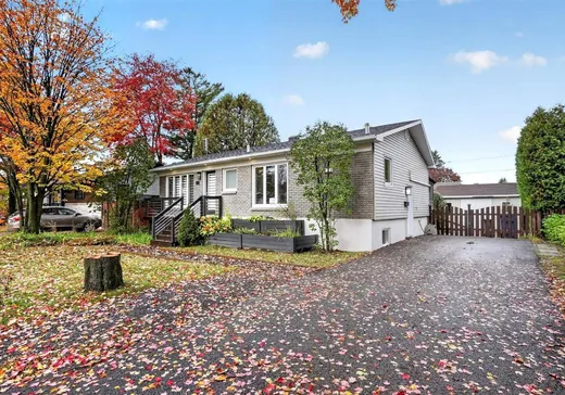 Maison à vendre - 31 Rue des Pinsons, Blainville, J7C 1Y2