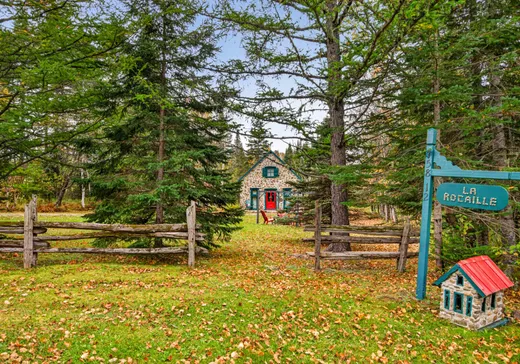Bungalow à vendre - 758-12 Boul. 138, St-Tite-Des-Caps, G0A4J0