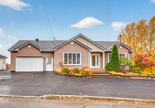 Maison à étages à vendre - 37 1re Avenue, Portneuf, G0A2Y0