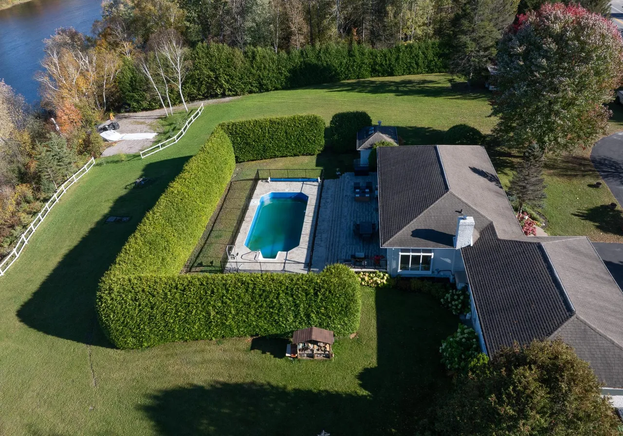 2486 Ch. de la Lièvre S. — photo 2