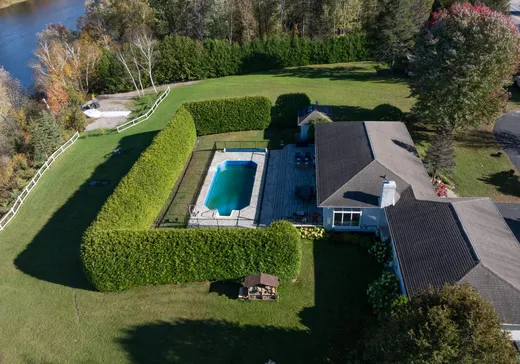 Maison à vendre - 2486 Ch. de la Lièvre S., Mont-Laurier, J9L 3G3