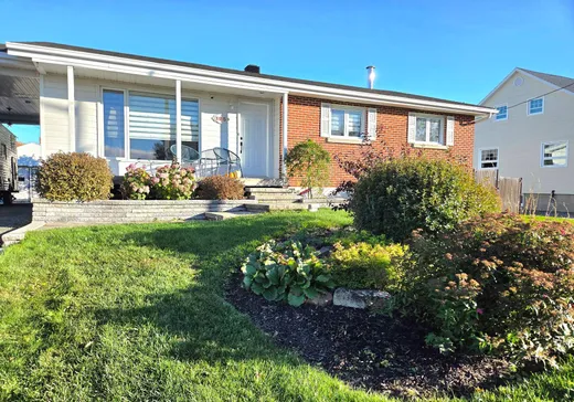 House for sale - 195 Rue René-Tremblay, Matane, G4W 2M1