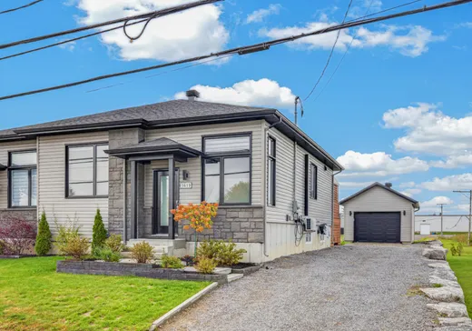 Bungalow à vendre - 1619 Av. Principale, Saint-Marc-des-Carrières, G0A4B0