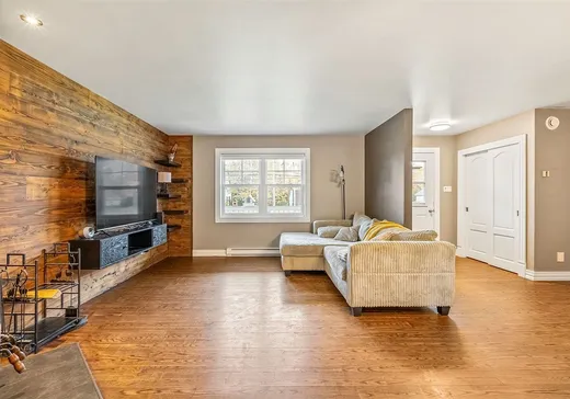 Maison à vendre - 10825 Boul. des Forges, Trois-Rivières, G9A 5E1