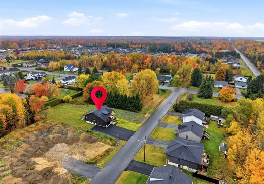 Maison à vendre - 422 Rue Lessard, Drummondville, J2A 2C9