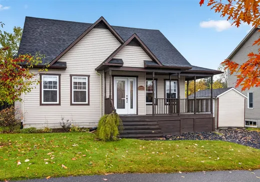 Bungalow à vendre - 1045 Rue Virginie-Laflamme, Sherbrooke, J1E0E1