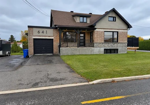 House for sale - 641 Rue Jetté, Saint-Liguori, J0K 2X0