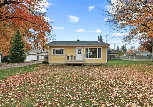 House for sale - 969 Rue des Pins, Boisbriand, J7L 1J2