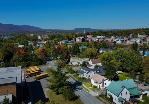Maison à vendre - 123 Rue Bellevue, Magog, J1X 3H3