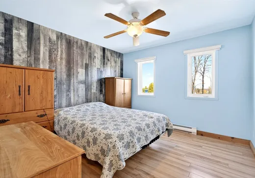 Maison à vendre - 141 Rue du Curé-Mauger, Saint-Isidore-de-Clifton, J0B 2X0