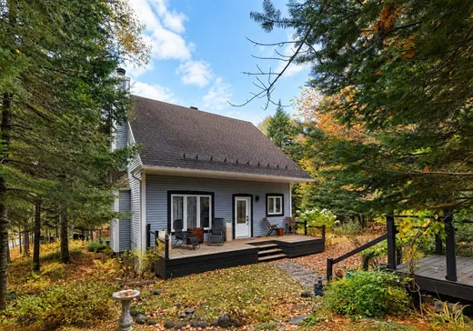 Two or more stories for sale - 76 Rue du Cerf, Morin-Heights, J0R1H0