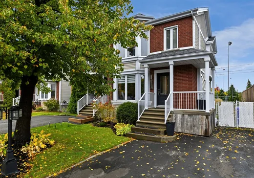 Maison à étages à vendre - 2150 Rue de Paris, Sainte-Julie, J3E2K7