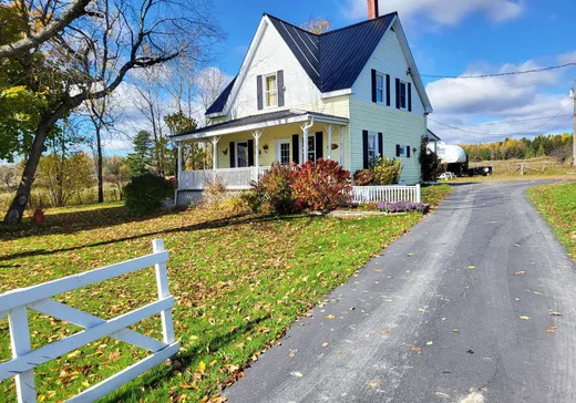 Two or more stories for sale - 35 Ch. Grovehill, Sawyerville, J0B3A0